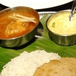 ダバ インディア - チキンとスウィート？