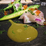 エクアトゥール - 鮑と真鯛、真蛸、レモンとライムのドレッシングと鮑の肝のソースで