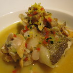 エクアトゥール - あずきはたのロースト、浅利と柚子のソースで