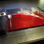 エクアトゥール - テーブルのセッティング