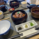 牛カツと和定食 京都勝牛 - 