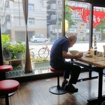 中華天一景 - 店内