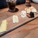 Cheese Bistro Booze UP - 