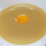 新ちゃん - 卵はどのタイミングで食べますか？