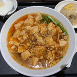 麒麟菜館  - 選べるランチセット　Aセット(麻婆麺＋ハーフ炒飯＋デザート)