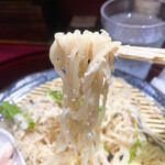 Wadashi Chuuka Soba Yama Wasabi - 【2021年06月】秘蜜平気①（泪SOBA）＠800円、麺アップ、山わさびが絡んできますねえ(^^♪