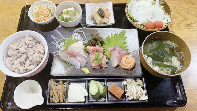 ふじわらさんちの食卓 東岩槻 定食 食堂 食べログ ふじわらさんちの食卓 東岩槻 定食 食堂 食べログ