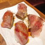 秋葉原 肉寿司 - 