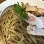 つけ麺　弐☆゛屋 - ガッツリ魚介豚骨つけ麺（880円）