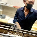 Unagi Shien - ご主人は永らく鰻の卸屋さんであったが、自ら鰻料理を提供したく店舗を起こし十数年。