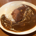 エピナール - 料理写真:ポークカツカレー