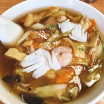 新華園 - 五目そば770円♪