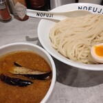 らーめん つけ麺 ノフジ - 料理写真:コク味噌カレーつけ麺(トマト抜き)