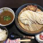 Udon Chisou Yamaishi Dohei - 牛スジカレー鶏玉つけうどん大盛