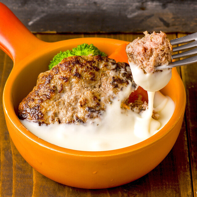 ランチメニュー Cheesetable 新宿店 旧店名 Hikari Cafe Dining 新宿西口 カフェ 食べログ