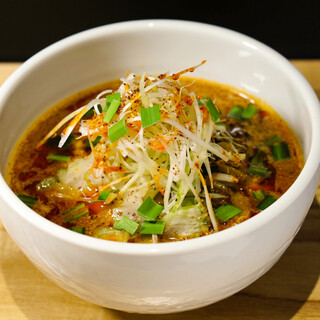 東京駅でおすすめの美味しい汁なし担々麺をご紹介 食べログ