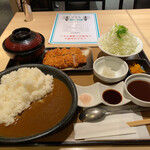 とんかつ 鶴群 - 