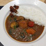 松のやマイカリー食堂 - 彩り野菜カレー、ご飯少なめ、激辛