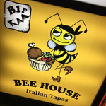 BEE HOUSE - 