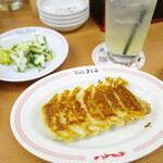 大阪餃子専門店 よしこ - 