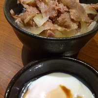 和牛焼肉KIM - 2012.9.30　お任せコース：牛丼温玉