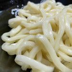 中華蕎麦 とみ田 - 本店仕様のモッチリとした白い麺