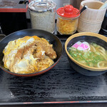 資さんうどん - 