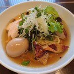 麺屋 奥右衛門 - 丸鶏スープ　鶏塩麺