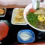 九州らうめん - ラーメンセット：750円