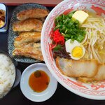 九州らうめん - 料理写真:塩バターセット：850円