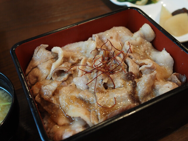 ステーキ&Cafe 都美の丘ガーデン - 仙台市泉区その他（食堂）