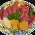 海将 - まぐろ丼アップ！