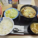 松屋 - シュクメルリ鍋定食(2)