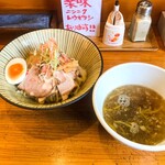 らぁ麺 まる月 - 