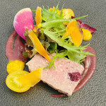 スープとカレー ボンジョルネ - 見た目も美しいサラダ