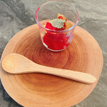 スープとカレー ボンジョルネ - 一番最初に出されたジュレ