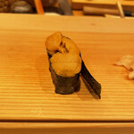 鮨 太一 - 良い海苔使ってるなぁ！雲丹が少し負けちゃうくらい！勿論雲丹も美味しいけどね！