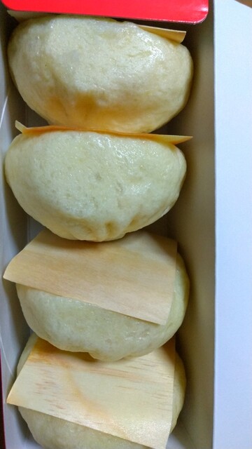 豚まん4箱 By ひしもち 551蓬莱 新幹線新大阪駅店 ゴーゴーイチホウライ 新大阪 肉まん 中華まん 食べログ