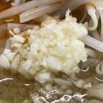 ラーメン もっけだの - 青唐味噌普通ヤサイマシニンニクのニンニク