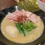 麺屋 七利屋 - 味玉濃厚鶏そば 850円