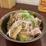 麺屋 七利屋 - 焼豚丼 250円