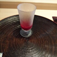 赤坂 渡なべ - 自家製酵素ジュースで胃腸を整えてからのスタートです。