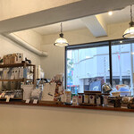 All Seasons Coffee - 店内