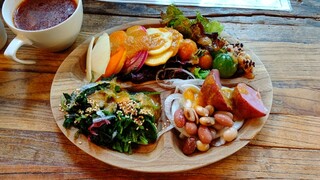 野菜がおいしいレストラン LONGING HOUSE - 