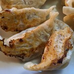 お持ち帰り専門店 餃子家 龍 - うむ。善き。