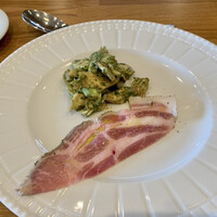 La Stalla - 生ハムが 添え物 です