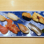 Sushitaka Shimotakaido Asahizushi Souhonten - お薦め８貫