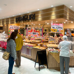 どんぐり - 【2021年06月】店内：相変わらずの人気っぷり。