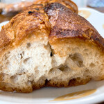 どんぐり - 【2021年06月】ガーリックトースト。