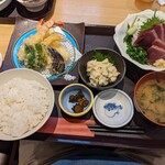 轍 - 天ぷら和定食（1600円）